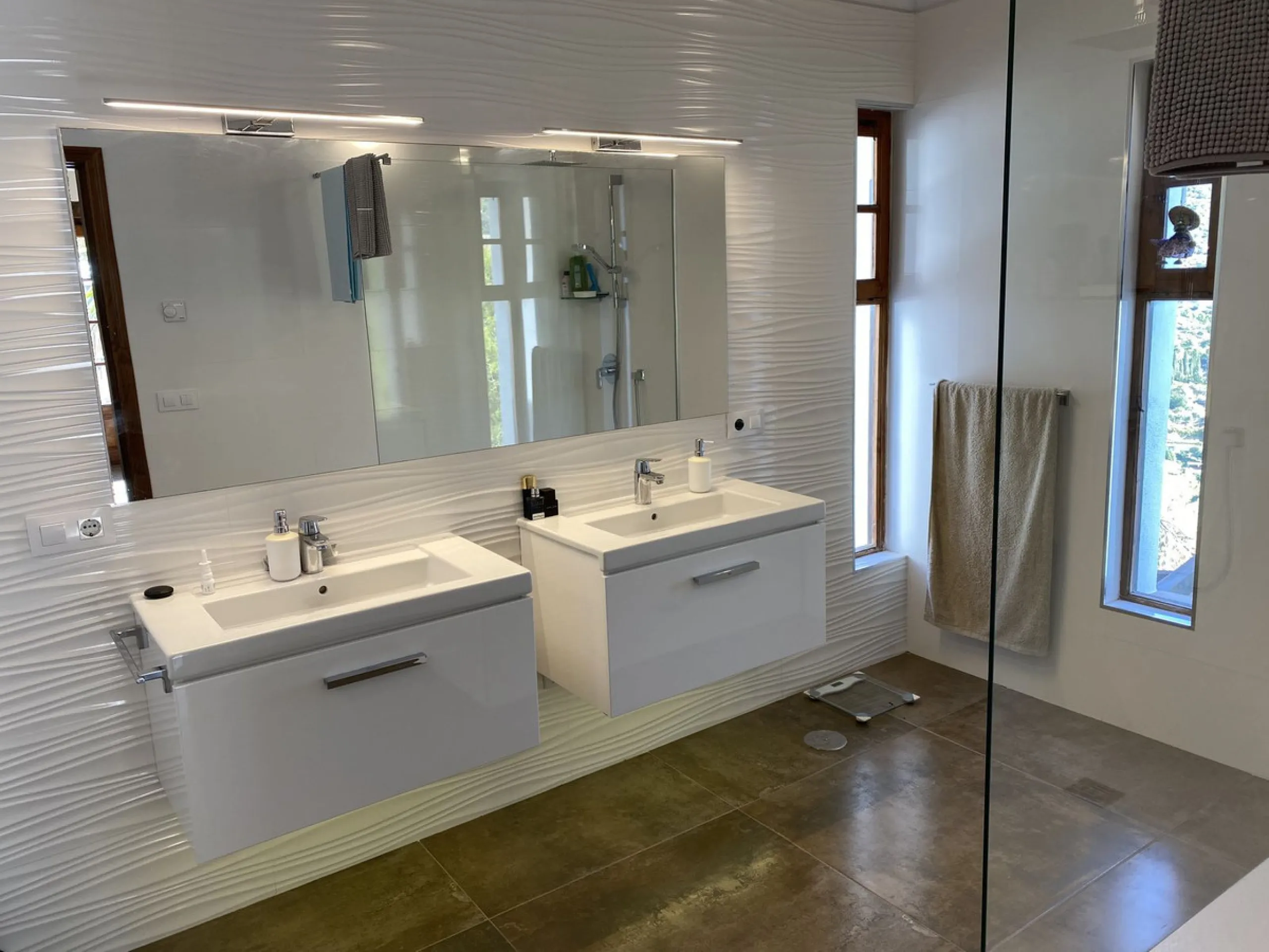 A STUNNING VILLA, IN ONE OF THE MOST COVERTED LOCATIONS IN MIJAS. ONE OF THE FINEST RESIDENCIES TO COME TO MARKET IN RECENT TIMES.