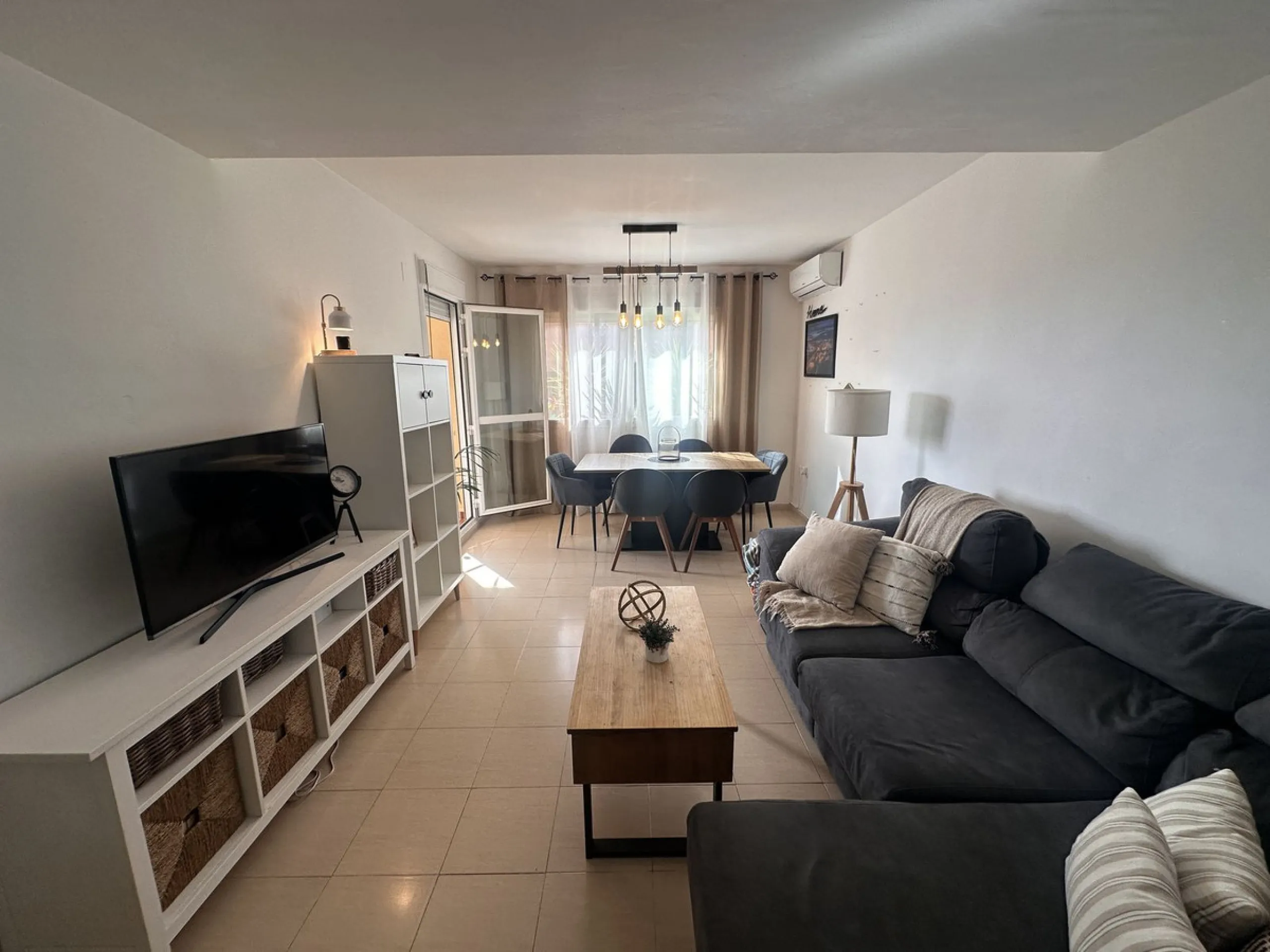 Immaculate 3-Bedroom Apartment in Prime Location – Alhaurín de la Torre
