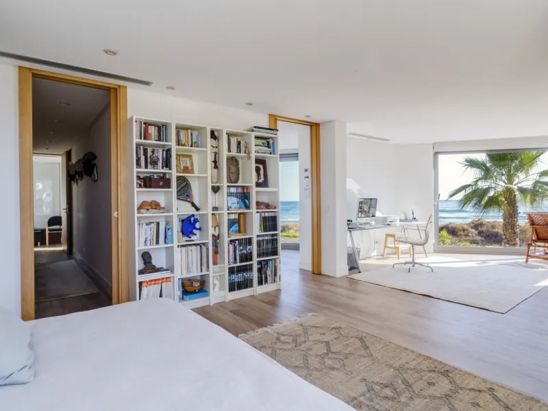 In one of the most sought-after locations along Marbella's coastline, this spectacular contemporary villa rises literally on the sand, offering a truly unique and unrivalled beachfront living experience.