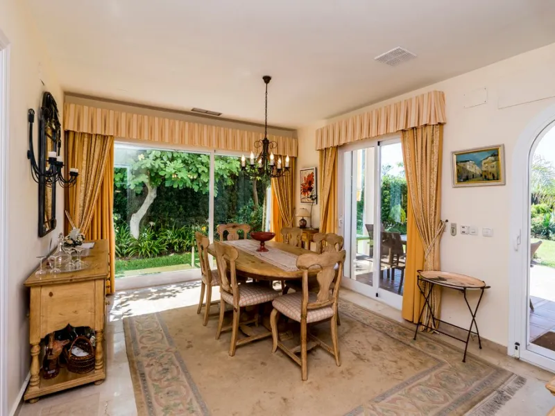 This remarkable beachfront villa, located adjacent to the renowned Nikki Beach in Elviria, East Marbella, offers an unparalleled living experience. Spread across two levels, the villa features four spacious bedrooms, each with its own en-suite bathroom, a