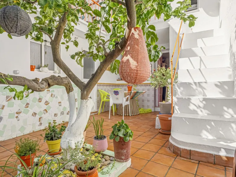 Charming Home + Profitable Investment in Ardales (Tourist License)