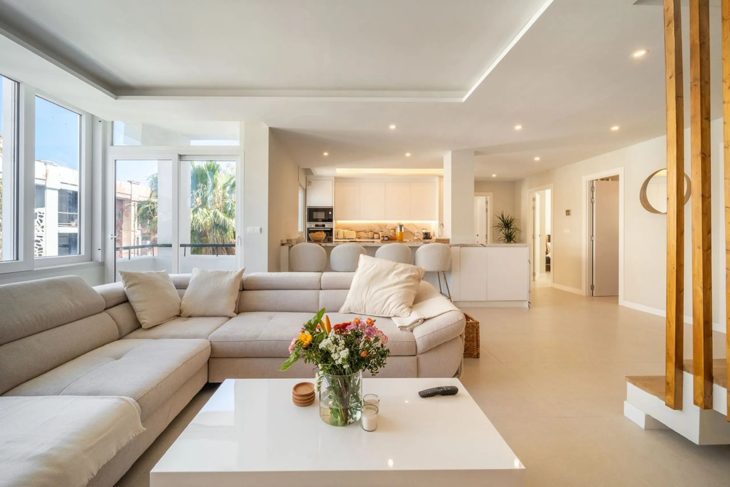 Experience luxurious living in this stunning newly refurbished penthouse, located in the prime area of Marbella Nueva Andalucía, just a short walk to Puerto Banús. This sleek and modern property features four spacious bedrooms, each with its own en-suite 