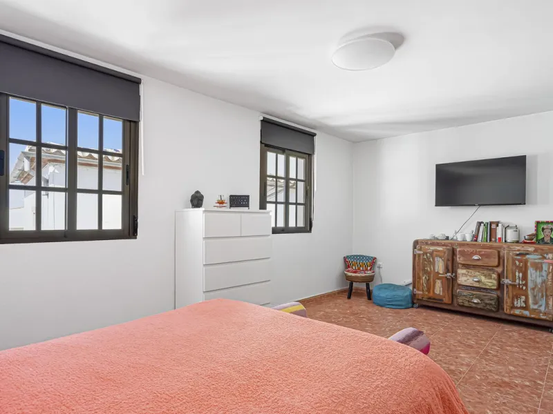 Charming Home + Profitable Investment in Ardales (Tourist License)