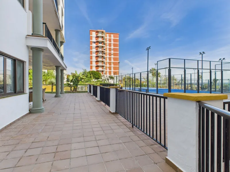 Beachside Elegance Meets Modern Luxury – Fully Renovated 3-Bed Apartment with Airbnb License at Marina Duquesa