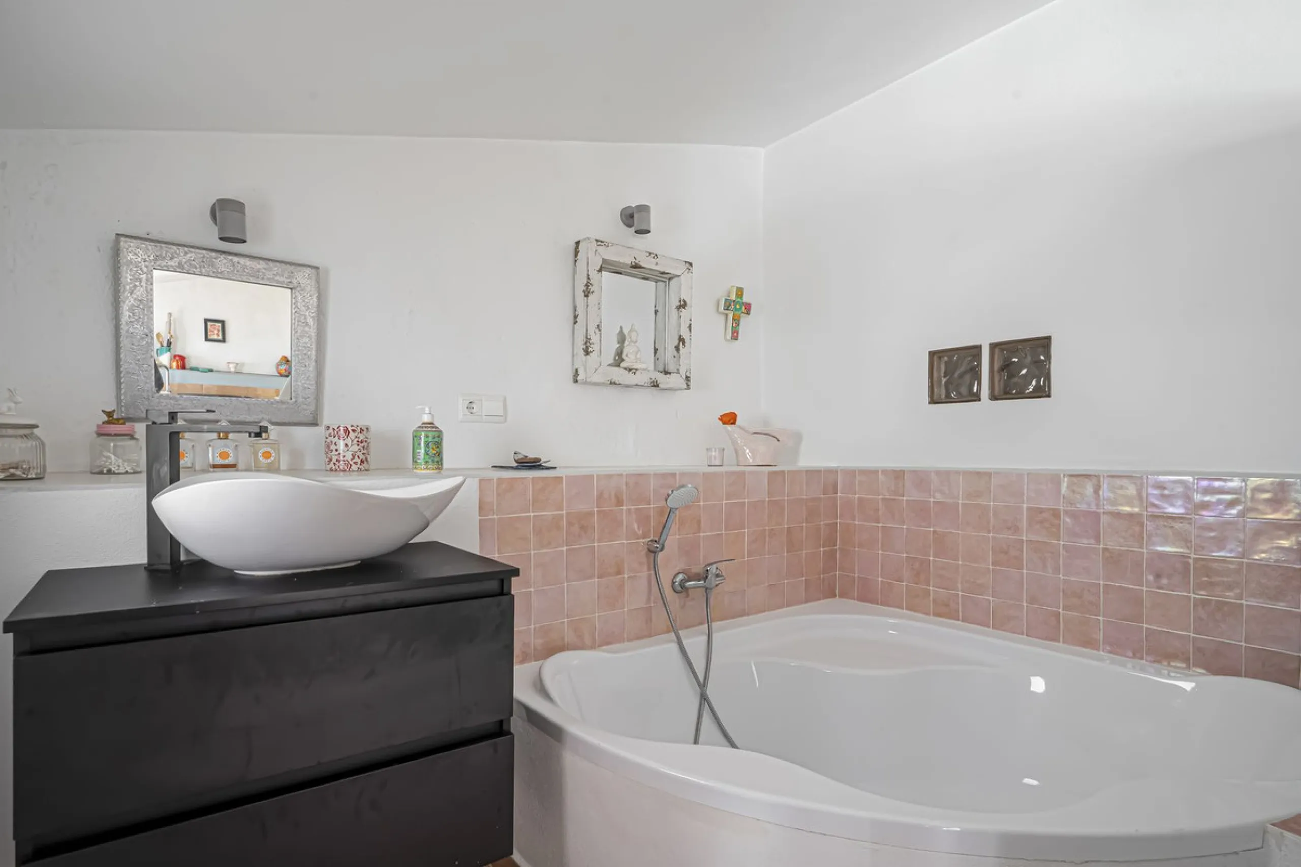 Charming Home + Profitable Investment in Ardales (Tourist License)