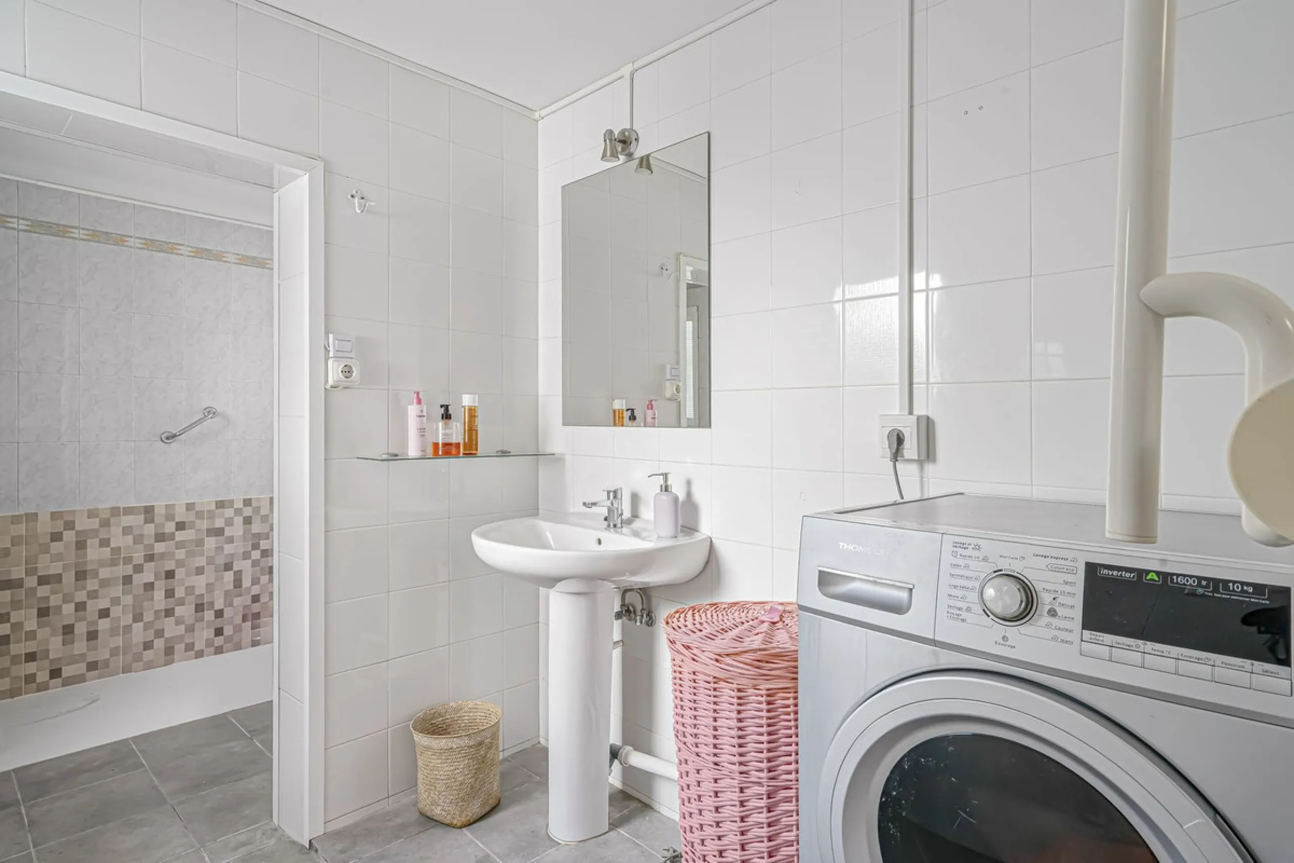 Charming Home + Profitable Investment in Ardales (Tourist License)