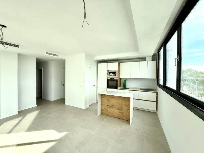 BRAND NEW PENTHOUSES IN ESTEPONA