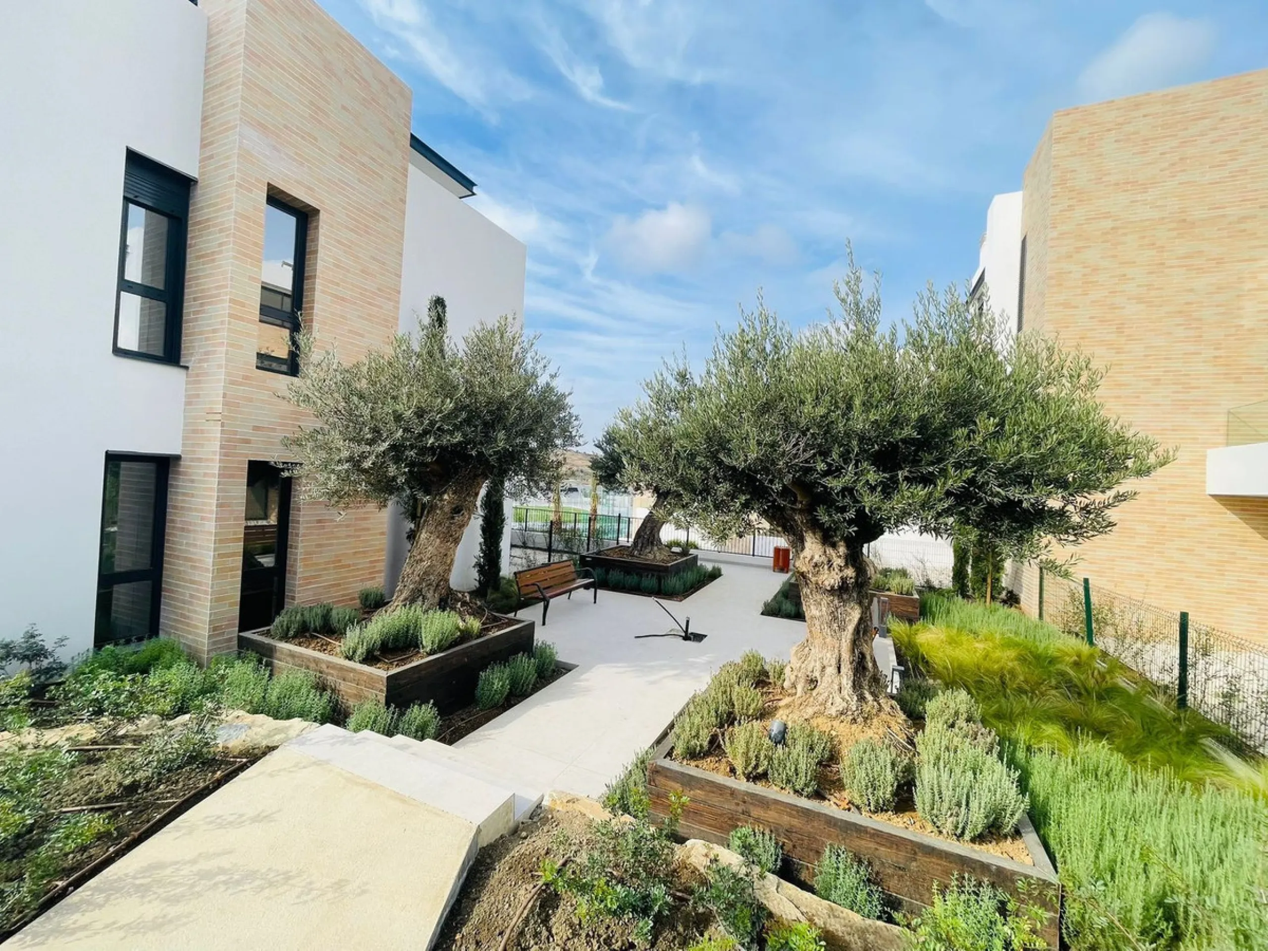 BRAND NEW PENTHOUSES IN ESTEPONA