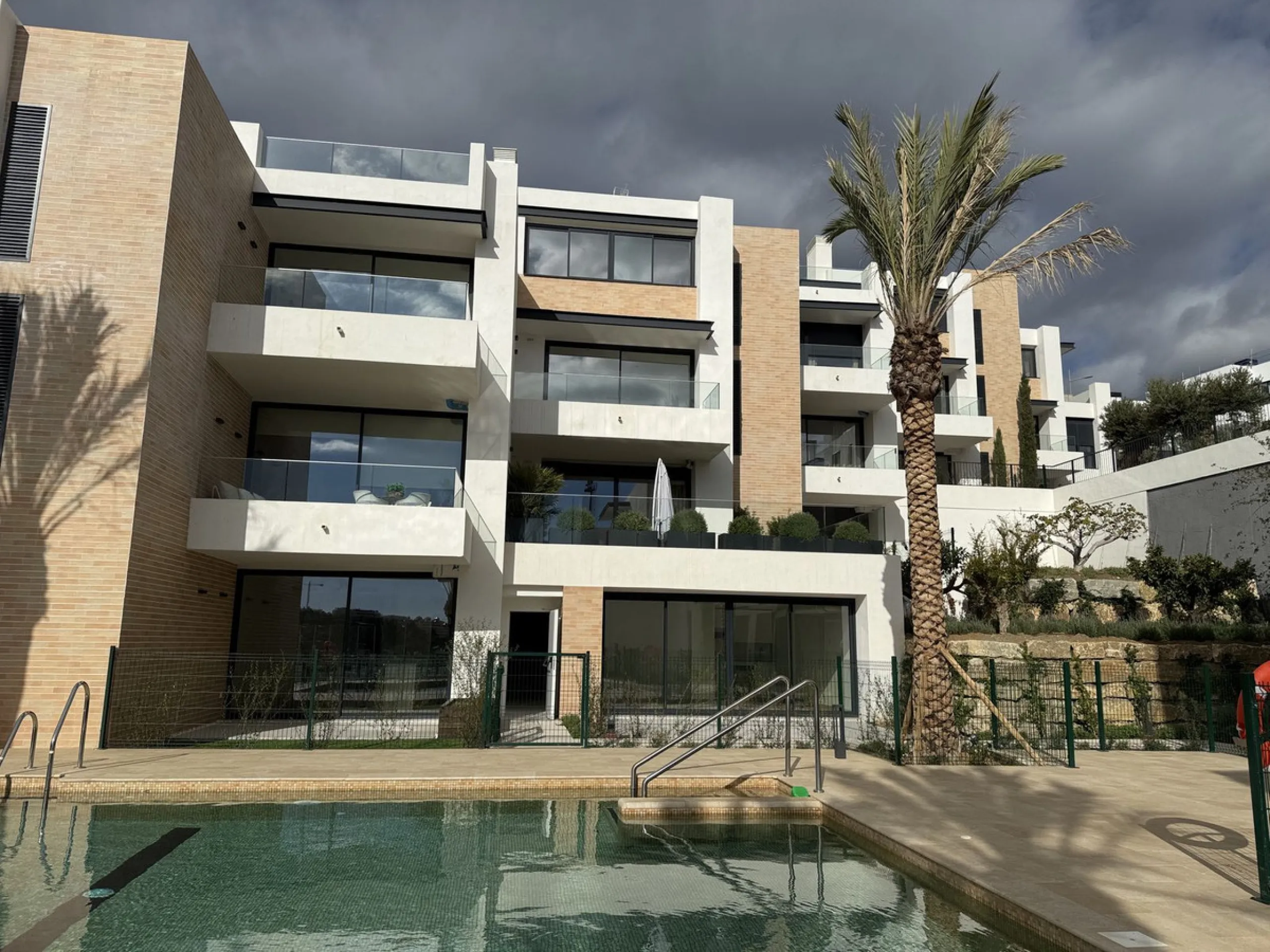 BRAND NEW PENTHOUSES IN ESTEPONA