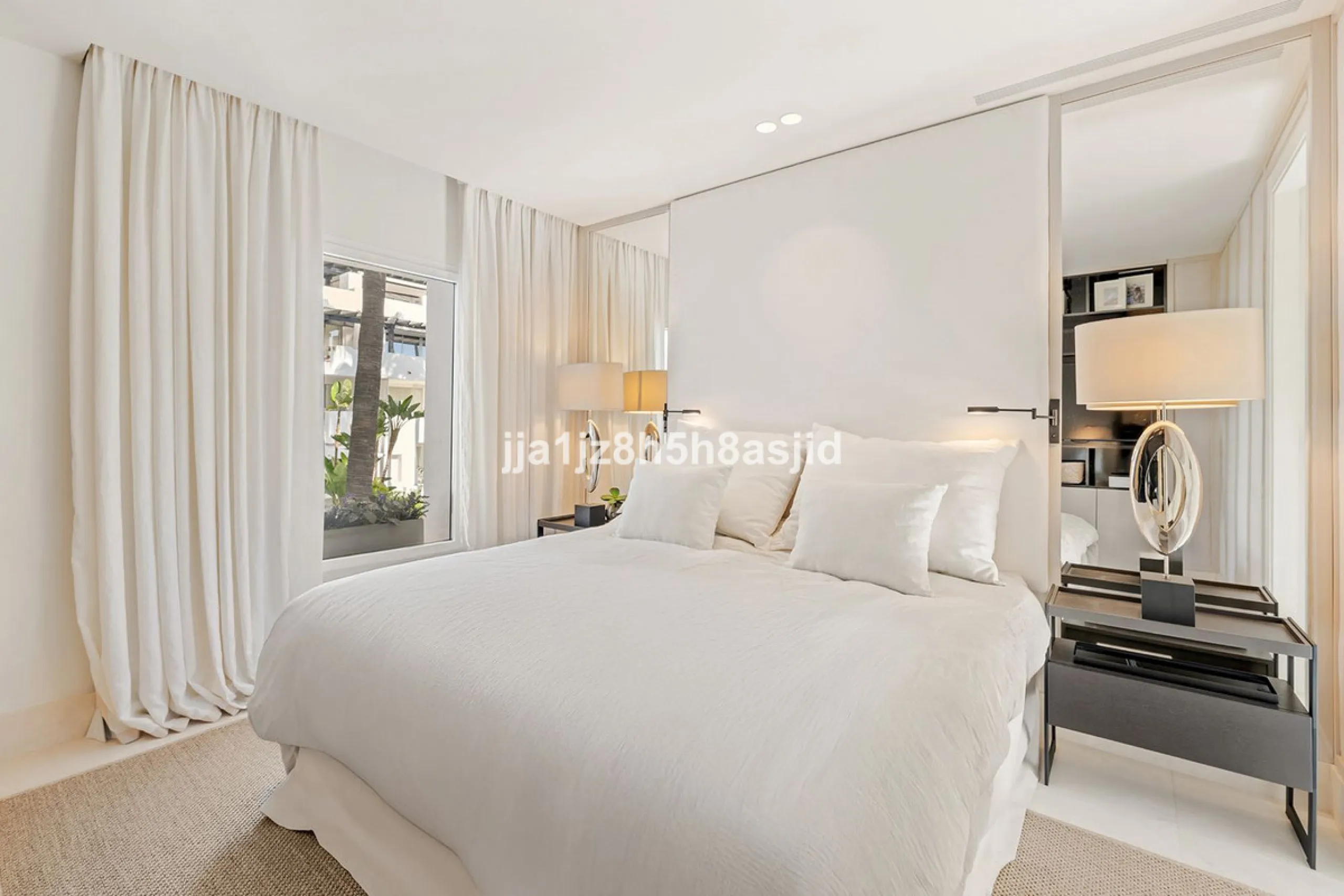Exclusive  3-Bedroom Apartment in Jardin Persa, Puente Romano