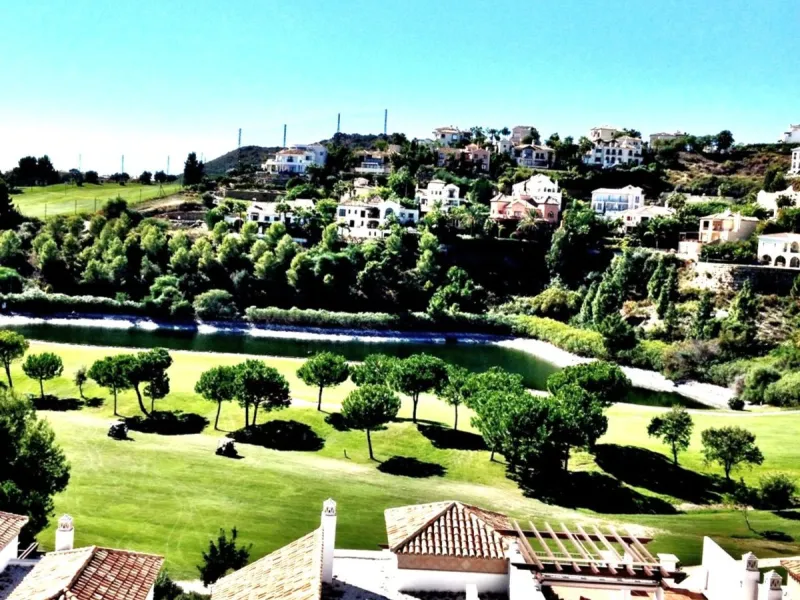 A fantastic 3 bedroom apartment capable of accommodating up to 8 people