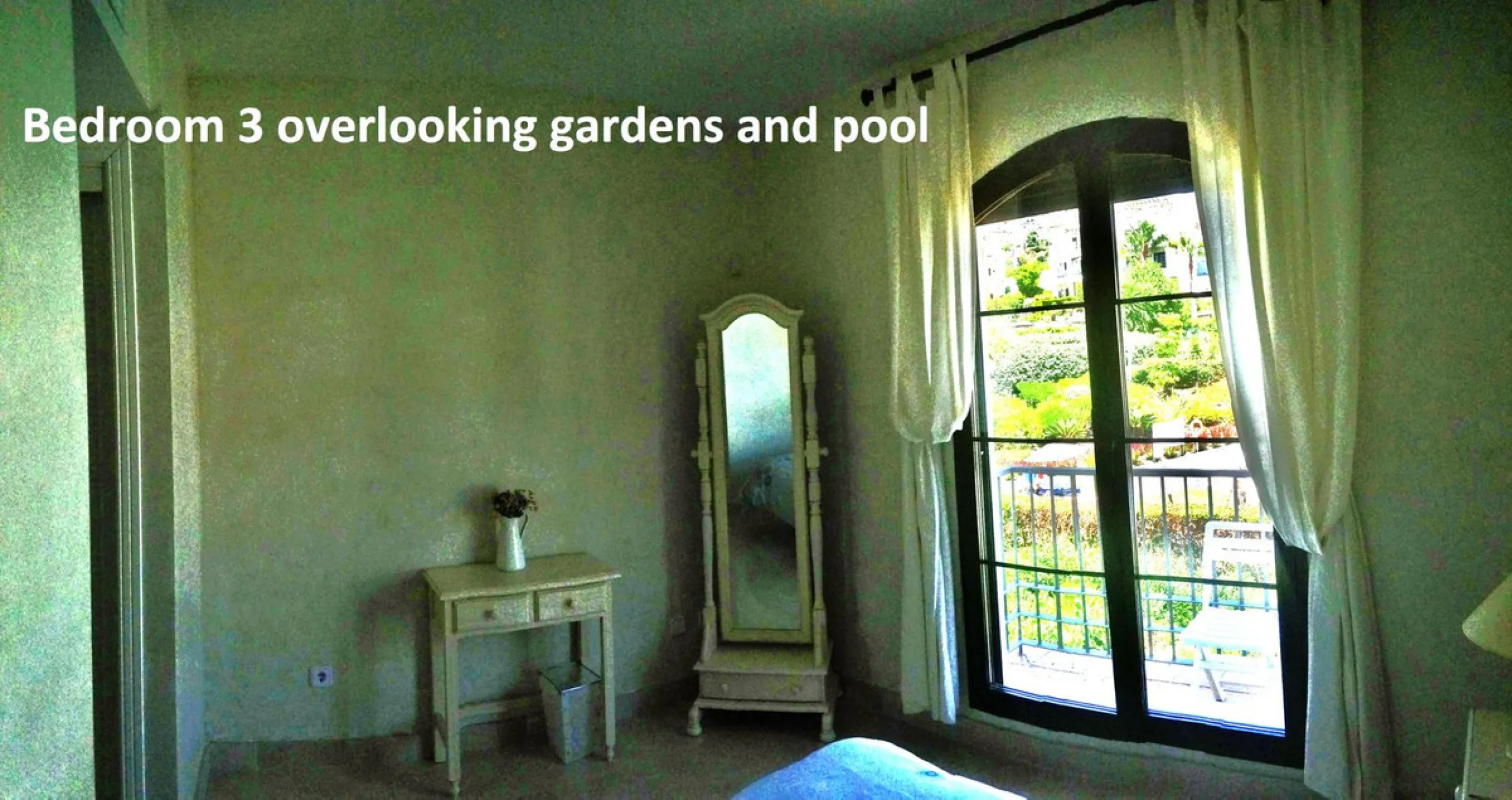 A fantastic 3 bedroom apartment capable of accommodating up to 8 people
