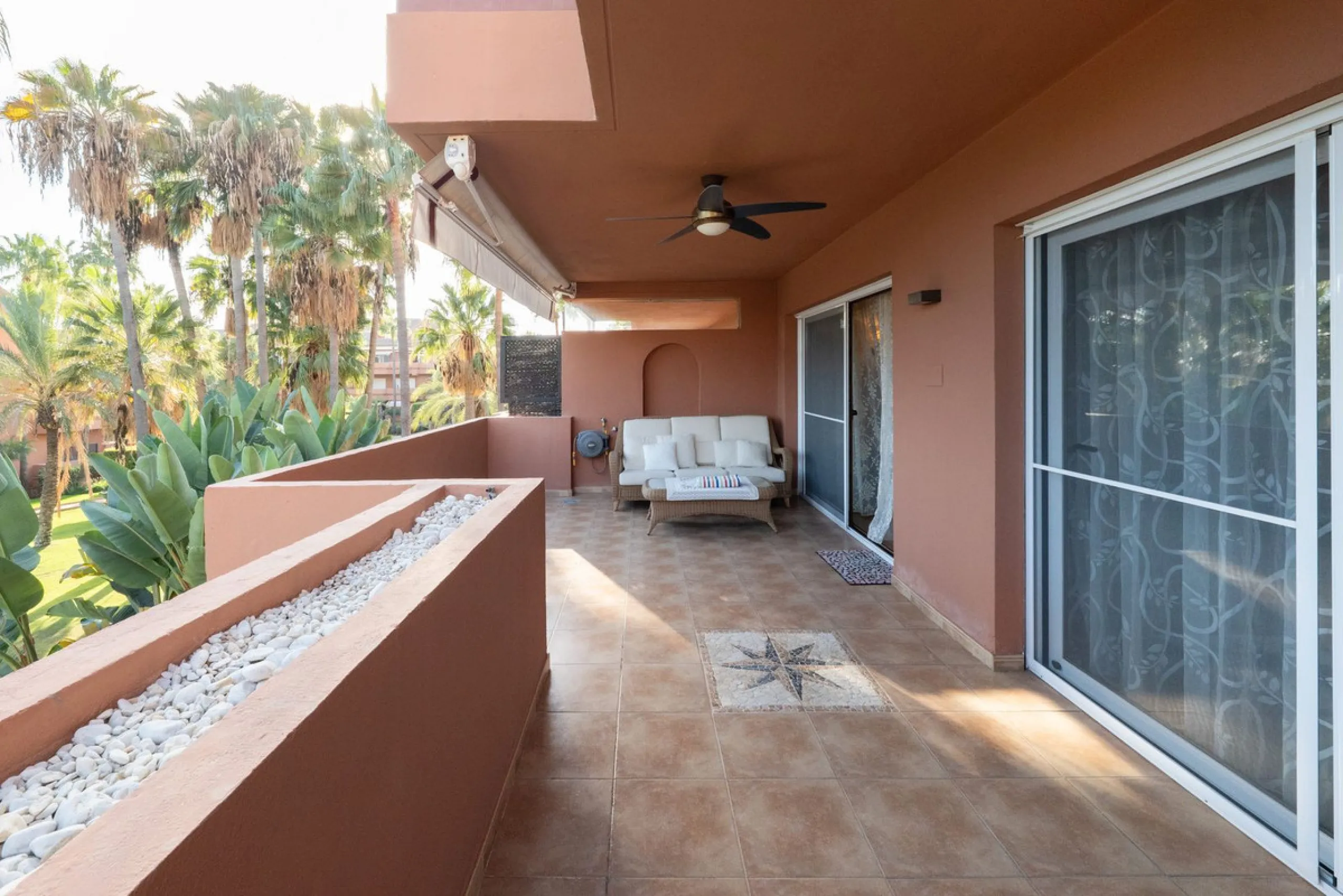 Spacious 2-Bedroom Apartment with Potential to Convert into 3 Bedrooms