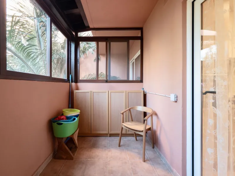 Spacious 2-Bedroom Apartment with Potential to Convert into 3 Bedrooms