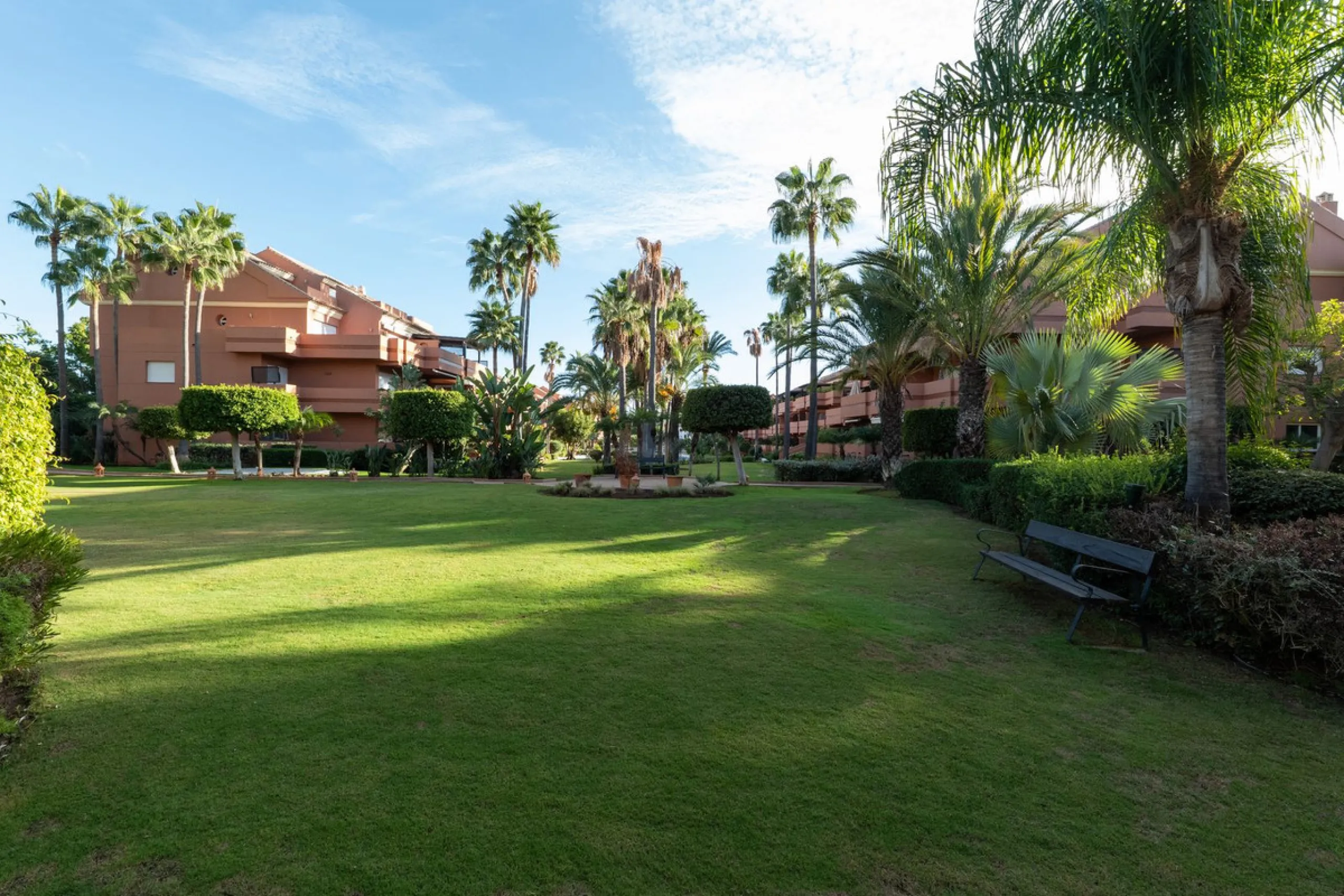 Spacious 2-Bedroom Apartment with Potential to Convert into 3 Bedrooms
