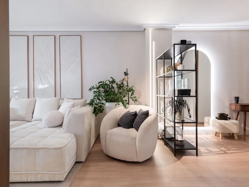 Stylish Ground Floor Apartment with Garden in Sunset Golf