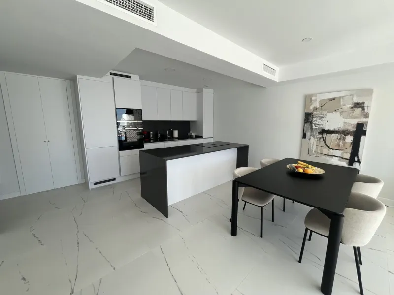 Modern 2-Bed Apartment with great terrace on the first floor with Sea & Mountain Views – Azata Delmare, Estepona/ Casares Costa