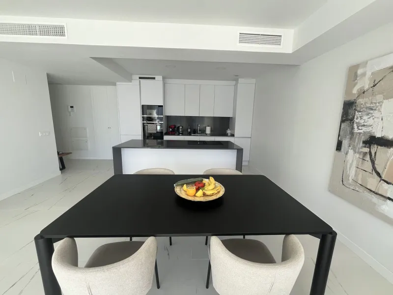 Modern 2-Bed Apartment with great terrace on the first floor with Sea & Mountain Views – Azata Delmare, Estepona/ Casares Costa