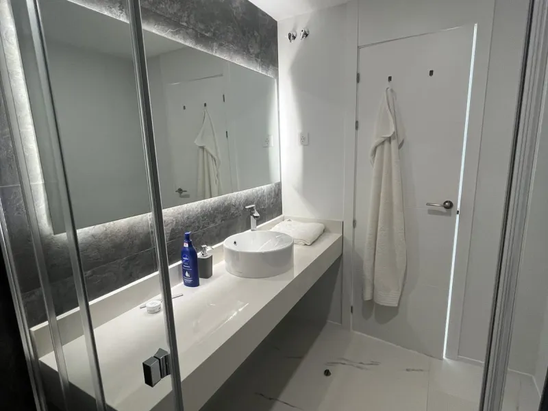 Modern 2-Bed Apartment with great terrace on the first floor with Sea & Mountain Views – Azata Delmare, Estepona/ Casares Costa