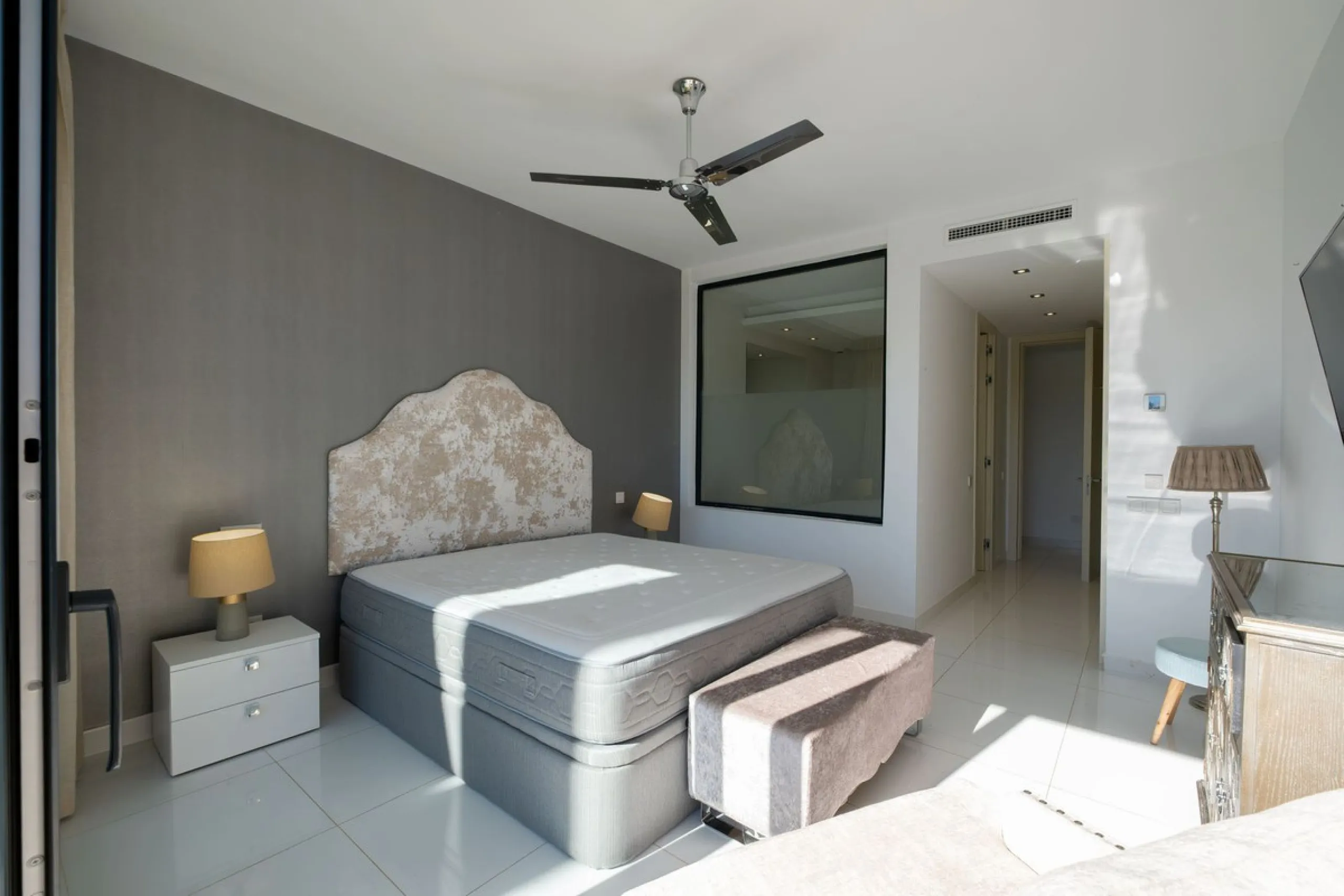 Discover the perfect blend of modern luxury and tranquility in this beautifully renovated 3-bedroom ground-floor apartment located in the prestigious Atalaya Hills. Offering breathtaking views over lush gardens, this stunning corner unit provides exceptio