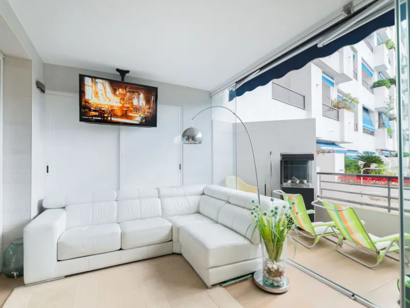 Welcome to luxury living at Terrazas de Banús in Marbella.