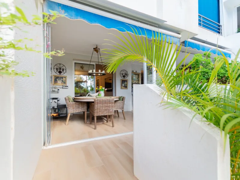 Welcome to luxury living at Terrazas de Banús in Marbella.