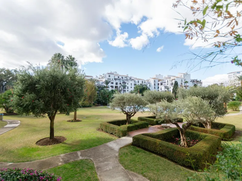 Welcome to luxury living at Terrazas de Banús in Marbella.