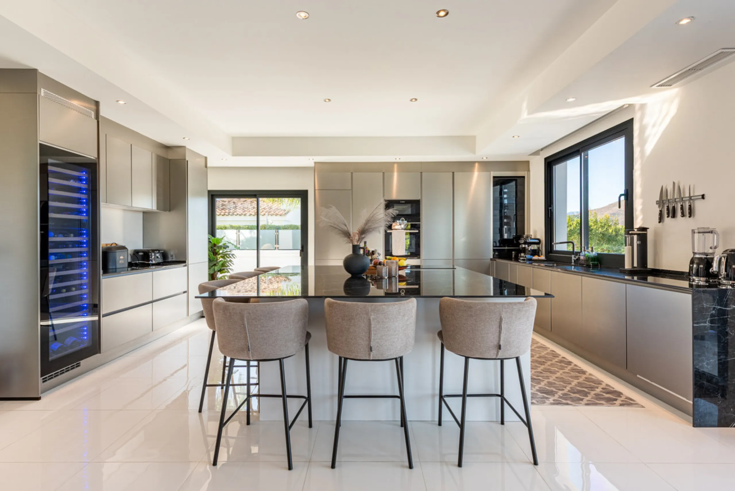 Welcome to this immaculate 4-bedroom villa that will fulfill your dreams.
