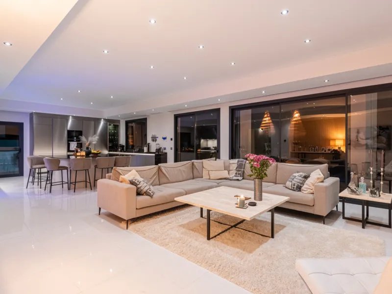 Welcome to this immaculate 4-bedroom villa that will fulfill your dreams.