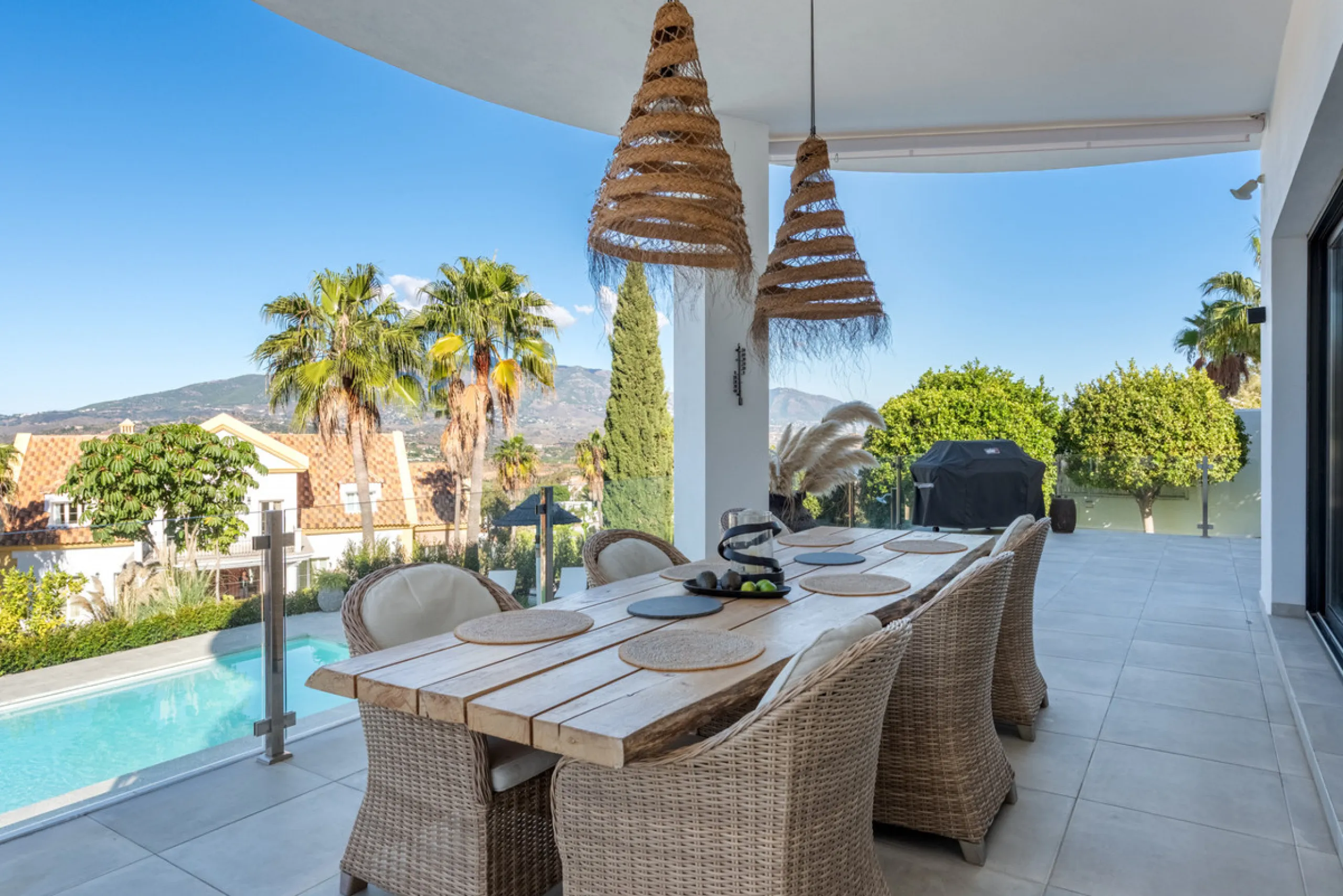 Welcome to this immaculate 4-bedroom villa that will fulfill your dreams.