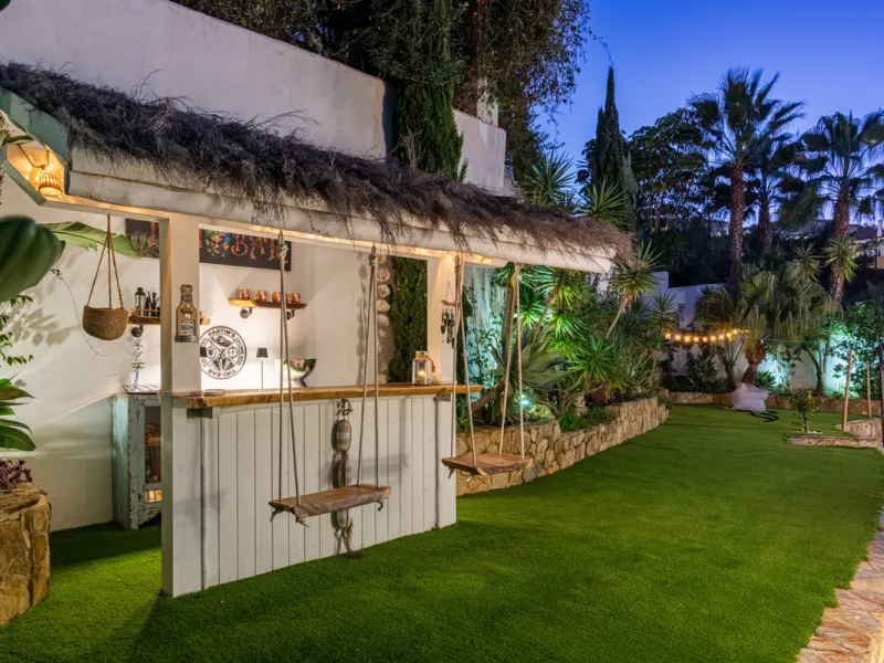 Welcome to this immaculate 4-bedroom villa that will fulfill your dreams.