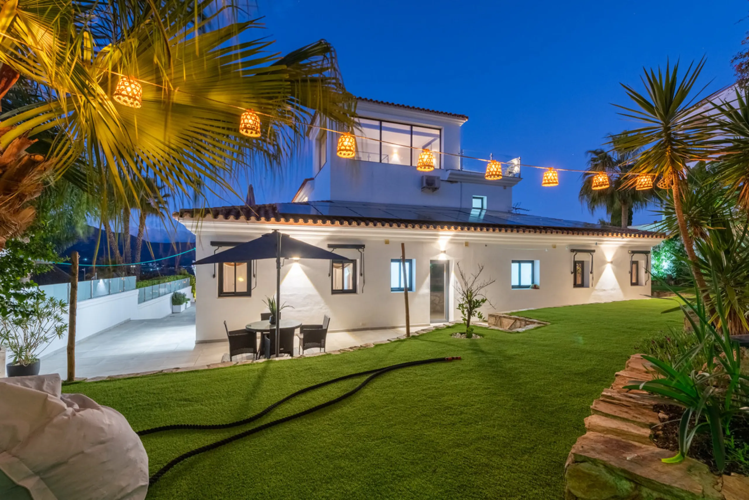 Welcome to this immaculate 4-bedroom villa that will fulfill your dreams.