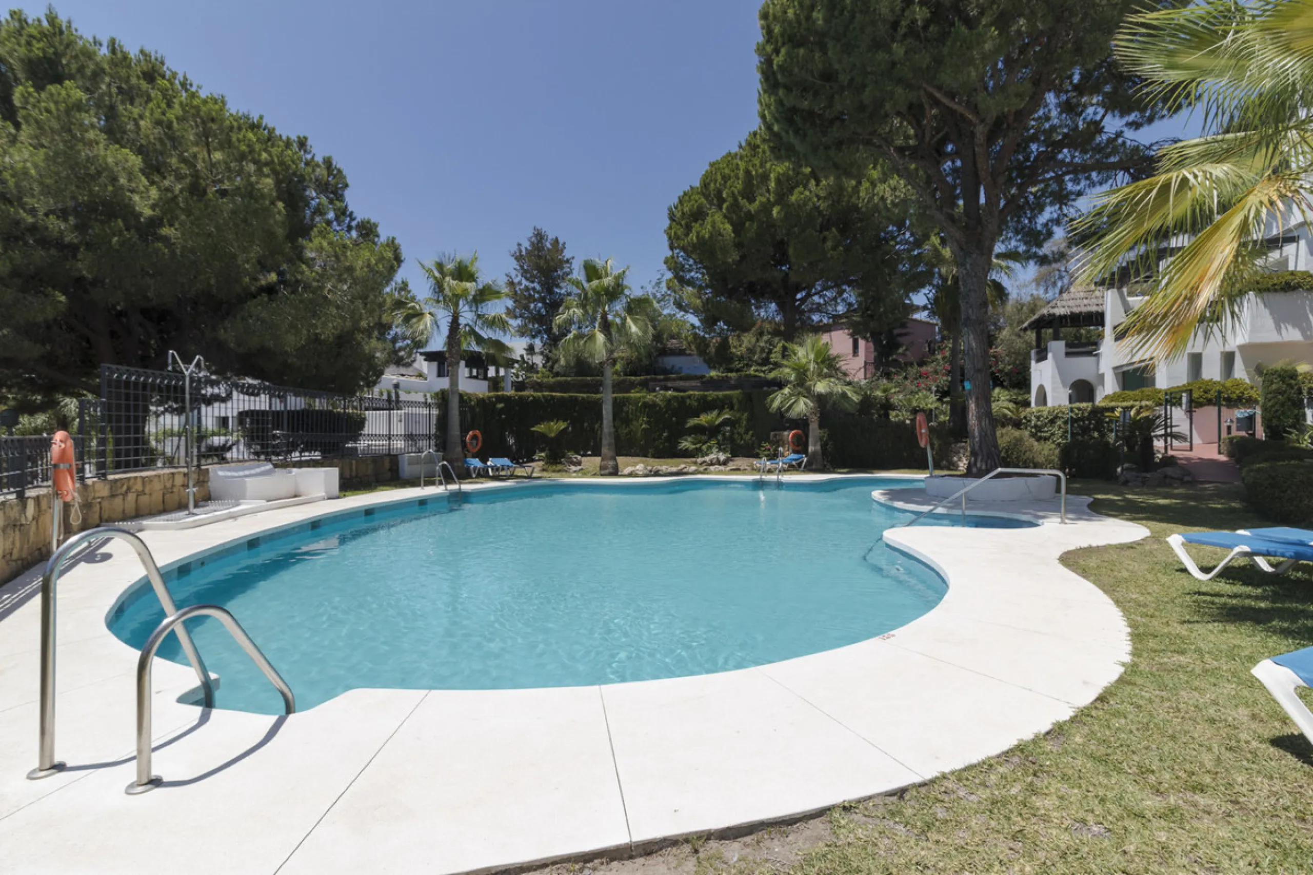 In Marbella - Rio Real - Incosol