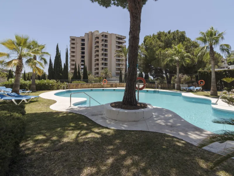 In Marbella - Rio Real - Incosol