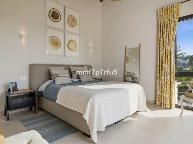 Modern Eco-Friendly Luxury Villa in Las Lomas del Marbella Club