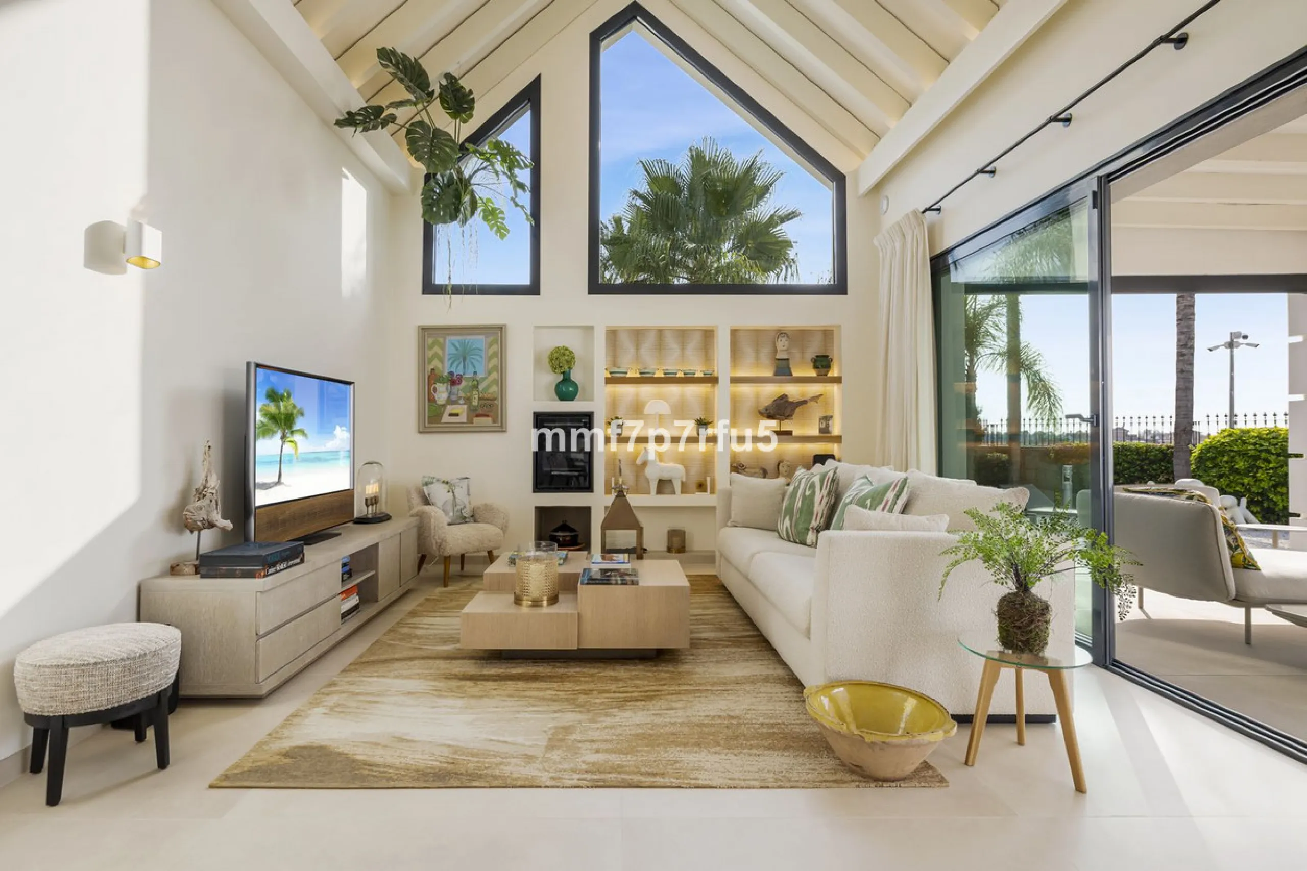 Modern Eco-Friendly Luxury Villa in Las Lomas del Marbella Club