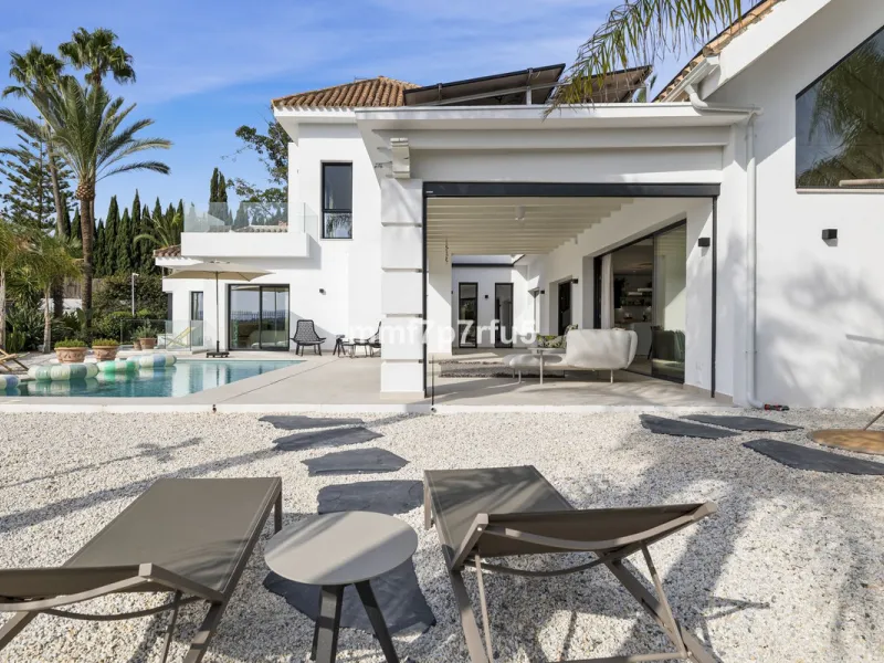 Modern Eco-Friendly Luxury Villa in Las Lomas del Marbella Club