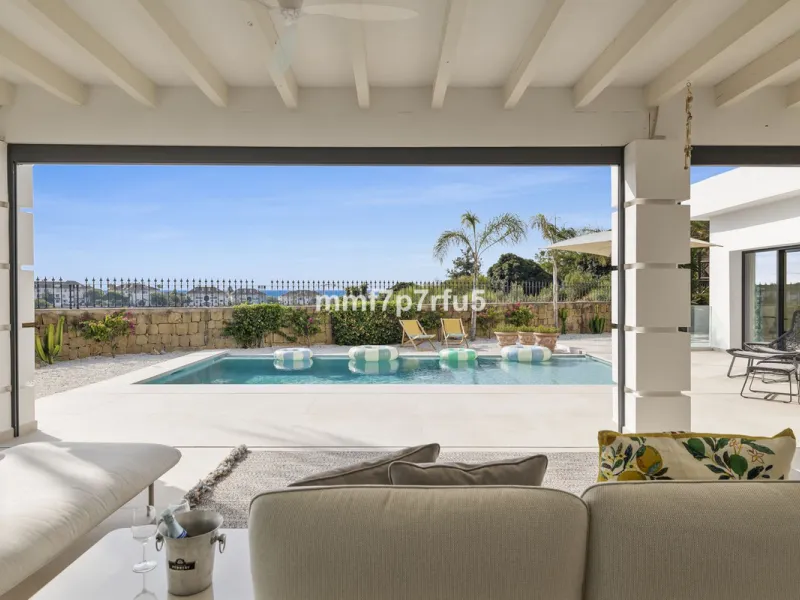 Modern Eco-Friendly Luxury Villa in Las Lomas del Marbella Club
