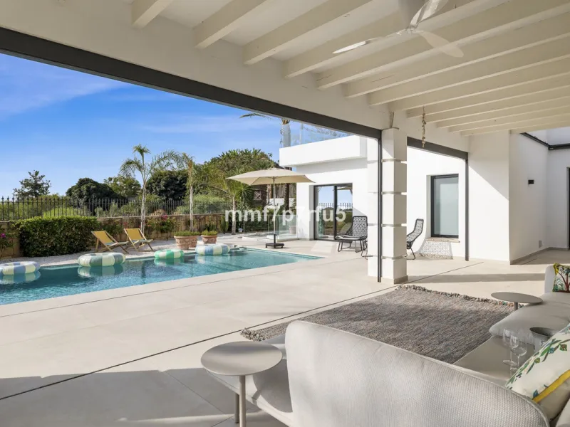 Modern Eco-Friendly Luxury Villa in Las Lomas del Marbella Club