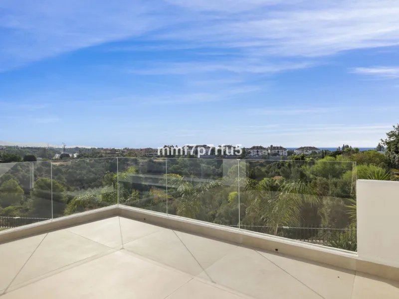 Modern Eco-Friendly Luxury Villa in Las Lomas del Marbella Club