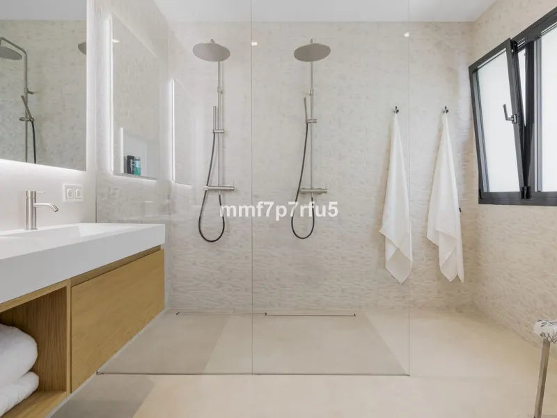 Modern Eco-Friendly Luxury Villa in Las Lomas del Marbella Club