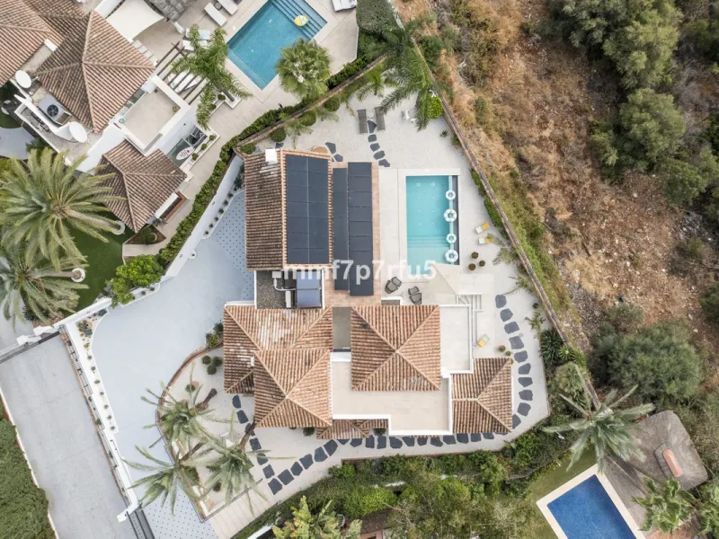 Modern Eco-Friendly Luxury Villa in Las Lomas del Marbella Club
