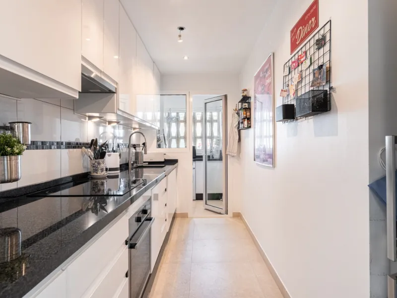 Looking for a 3-bedroom apartment in the centre of Fuengirola?