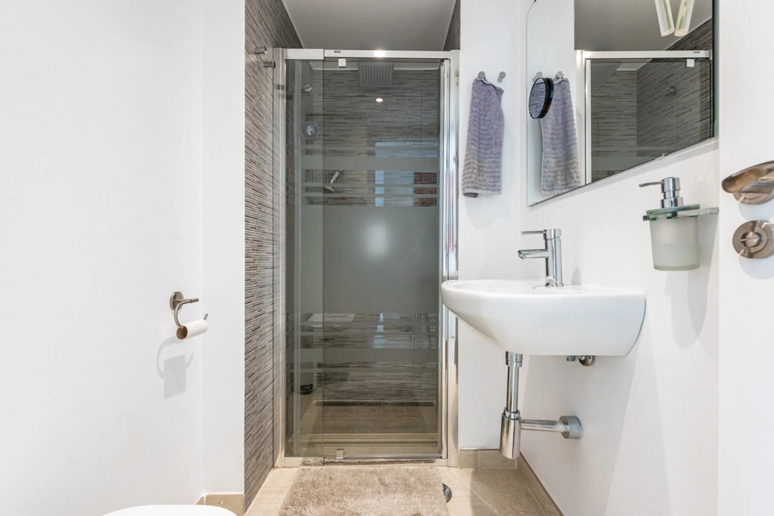 Looking for a 3-bedroom apartment in the centre of Fuengirola?