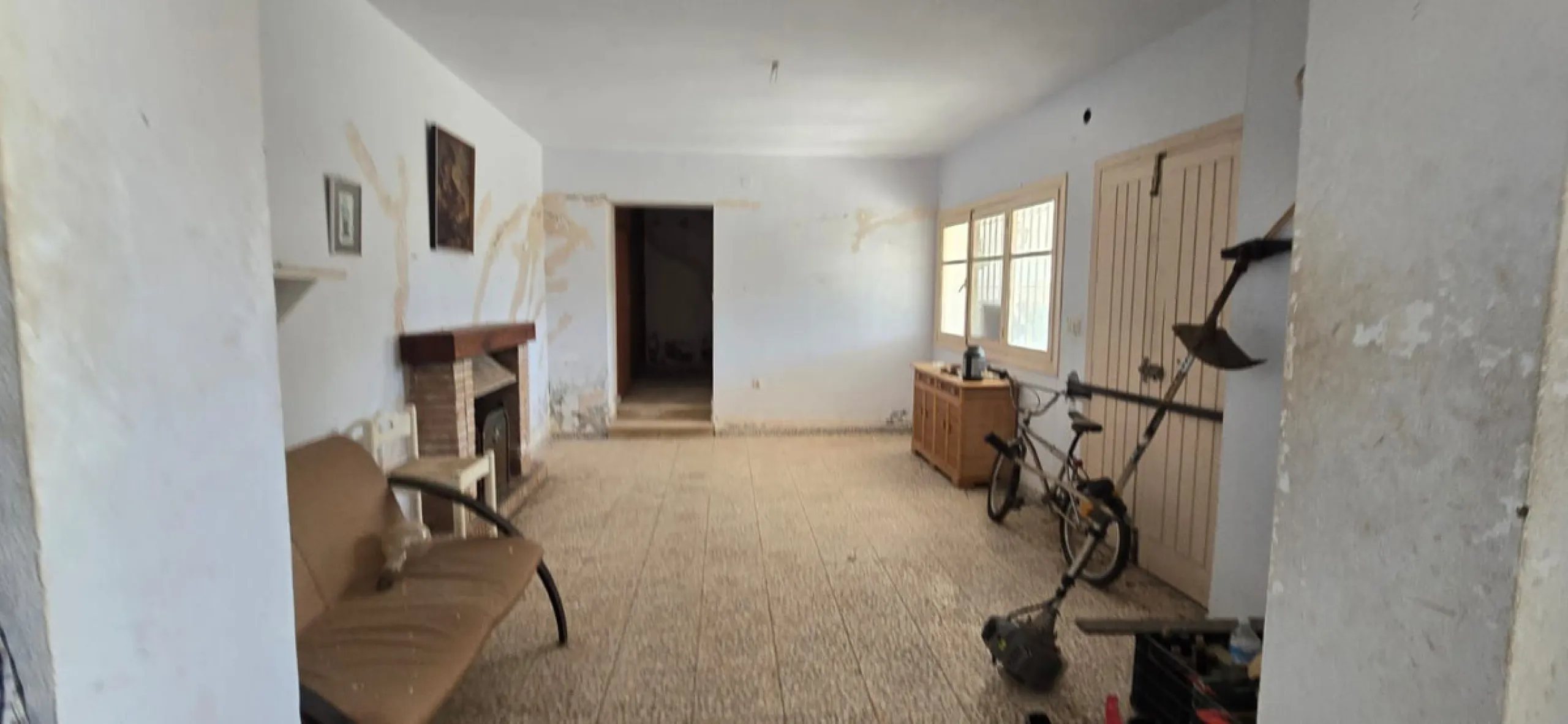 Charming Finca / Cortijo on a Rare 18,000 m² Flat Green Plot – El Velerín, Estepona
