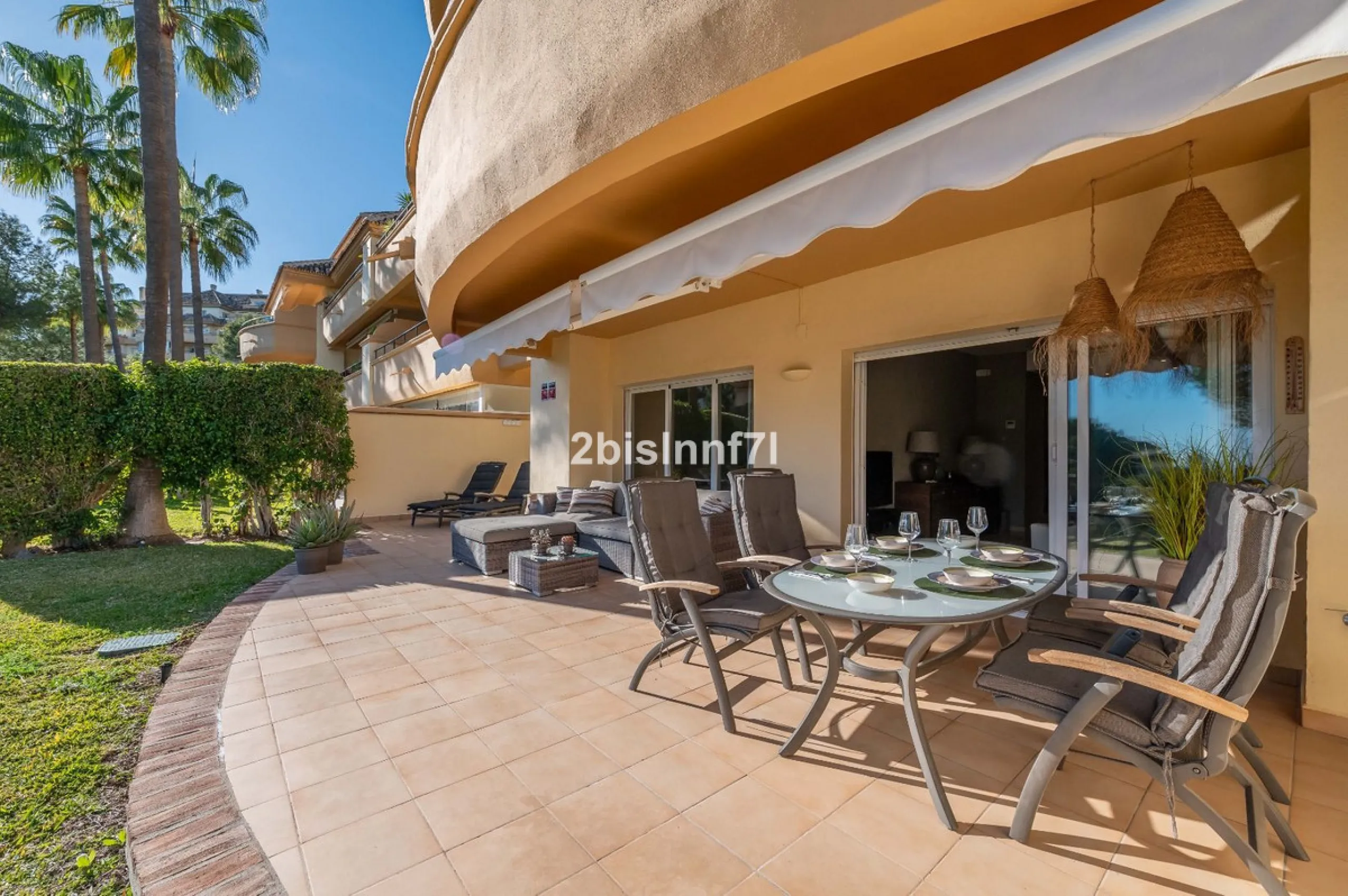 Apartment - Ground Floor Apartment в продаже в Marbella, Málaga. В доме 2 спален и 2 ванных комнат. Площадь дома 98 м²
