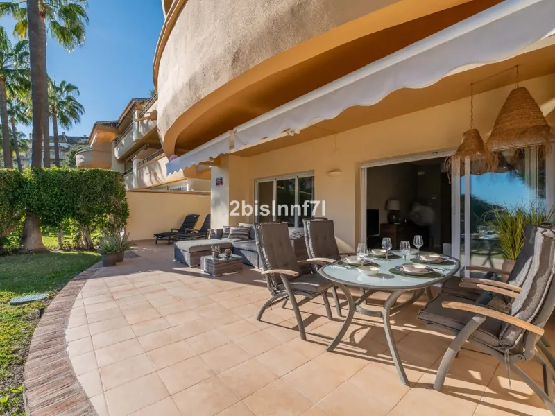 Apartment - Ground Floor Apartment в продаже в Marbella, Málaga. В доме 2 спален и 2 ванных комнат. Площадь дома 98 м²