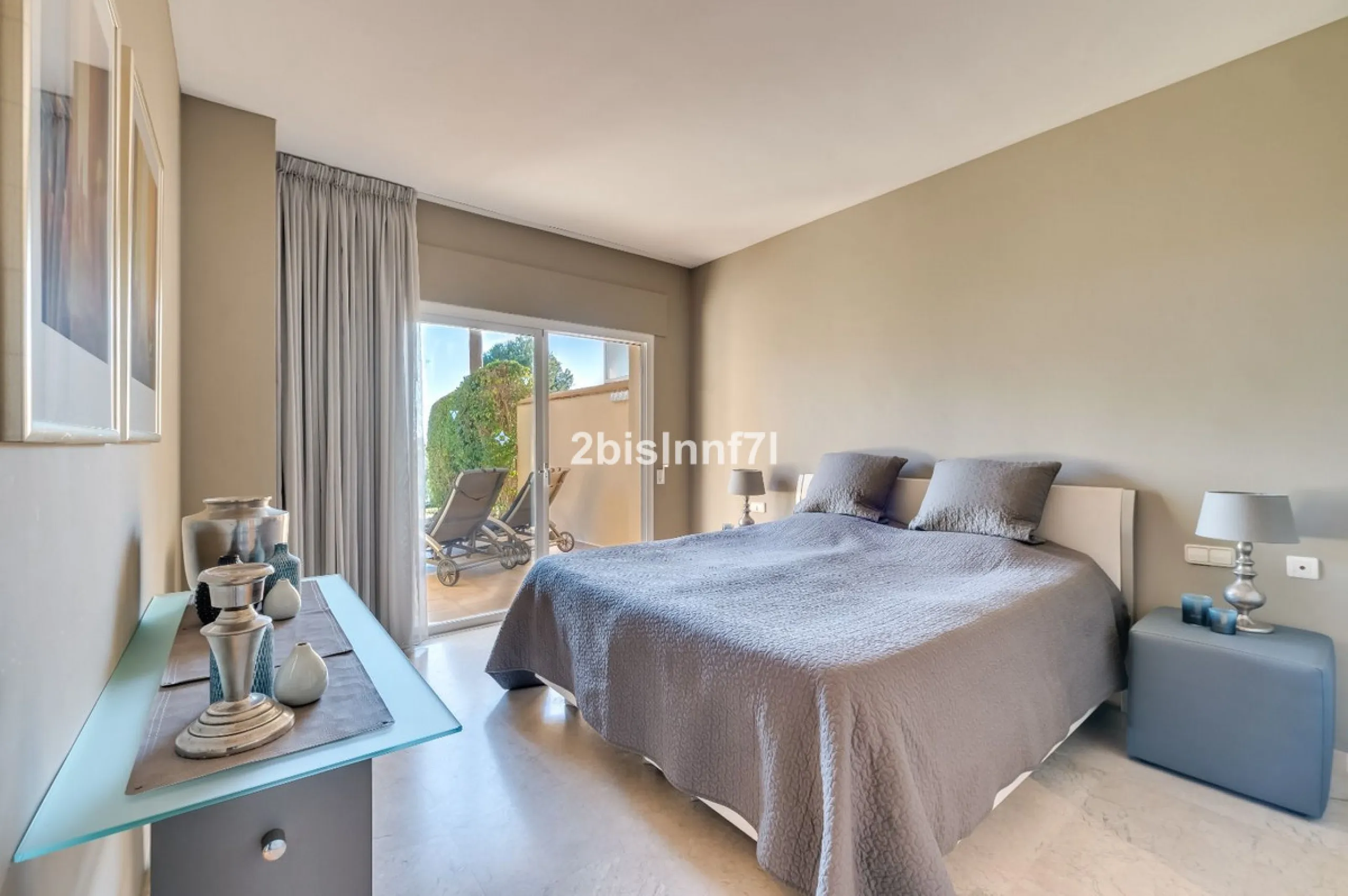 Apartment - Ground Floor Apartment в продаже в Marbella, Málaga. В доме 2 спален и 2 ванных комнат. Площадь дома 98 м²