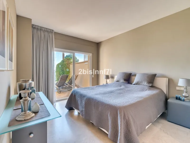 Apartment - Ground Floor Apartment в продаже в Marbella, Málaga. В доме 2 спален и 2 ванных комнат. Площадь дома 98 м²