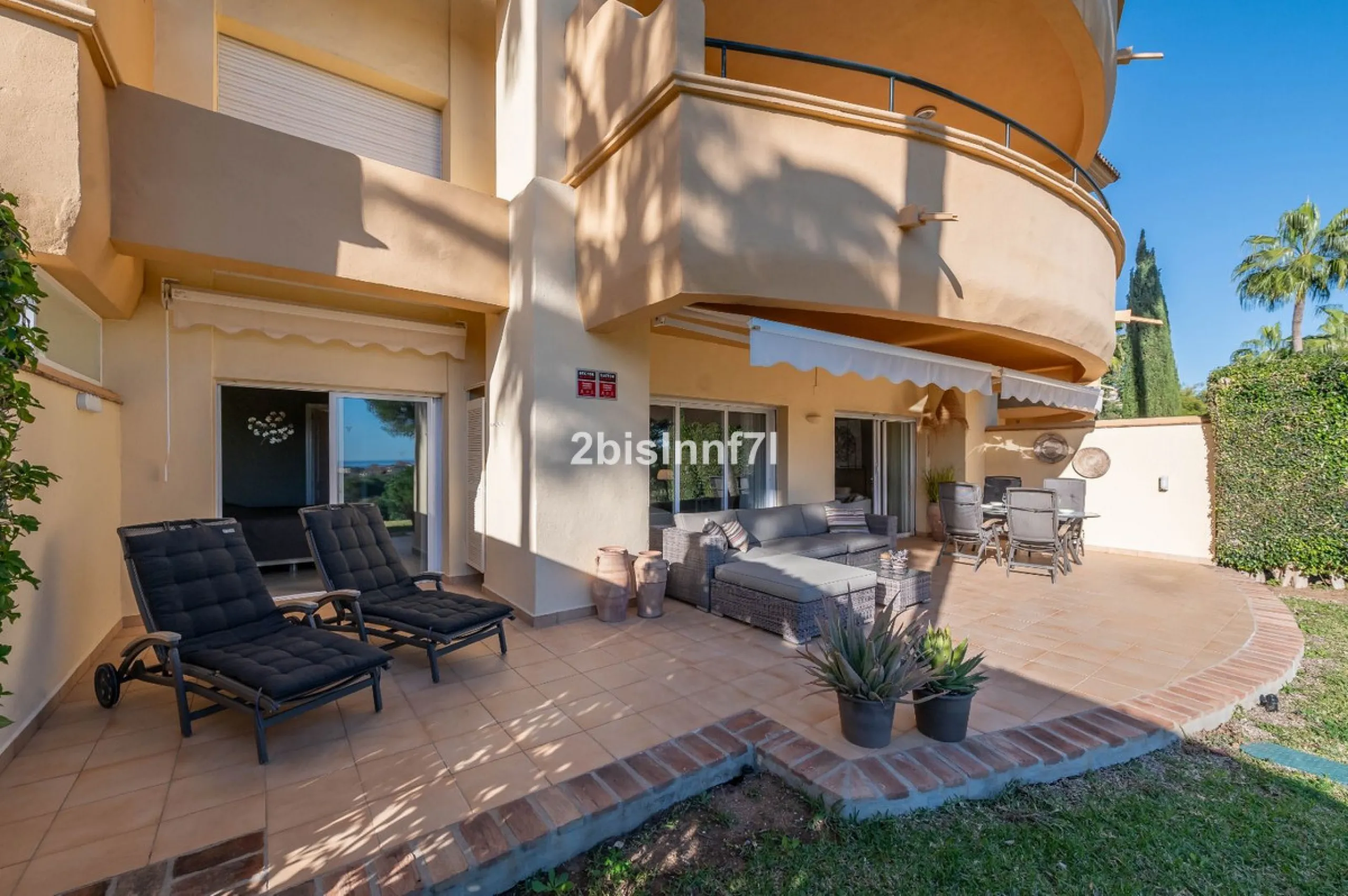 Apartment - Ground Floor Apartment в продаже в Marbella, Málaga. В доме 2 спален и 2 ванных комнат. Площадь дома 98 м²